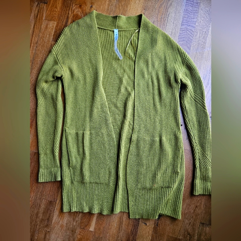Lululemon sweater